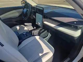 Ford Mustang Mach-E 2023 Premium 4dr SUV