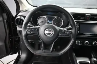 Nissan Versa 2024 S 4p Sedan 5M