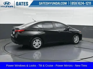 Nissan Versa 2024 S 4p Sedan 5M