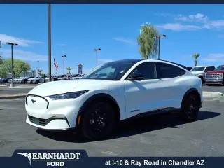 Ford Mustang Mach-E 2023 AWD Premium 4dr SUV