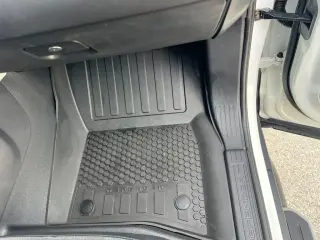 Land Rover Defender 2020 tracción en todas las ruedas 110 SE 4p SUV