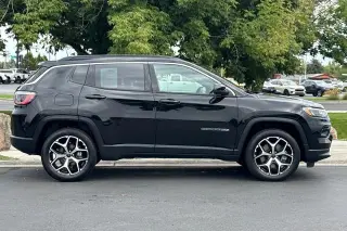 Jeep Compass 2025 4x4 Limited 4dr SUV