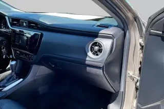 Toyota Corolla 2018 LE 4p Sedán
