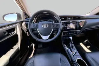 Toyota Corolla 2018 LE 4p Sedán