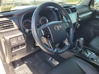 Toyota 4Runner 2021 4x4 Edición Venture 4p SUV