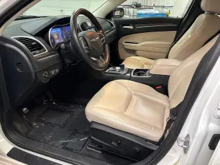 Chrysler 300 2018 Touring L 4dr Sedán