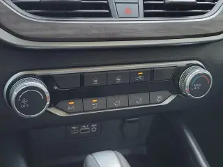 Nissan Altima 2024 2.5 SV 4dr Sedán