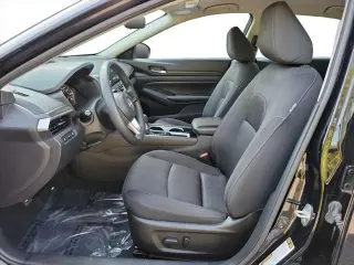Nissan Altima 2024 2.5 SV 4dr Sedán