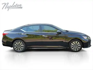 Nissan Altima 2024 2.5 SV 4dr Sedán