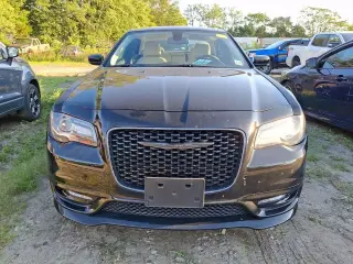 Chrysler 300 2023 Touring L 4dr Sedan