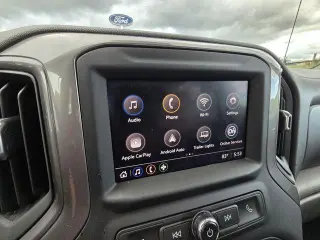 Chevrolet Silverado 1500 2022 4x4 Custom Trail Boss 4p Puerta trasera cabina de tripulacion 5.8 ft. SB