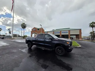 Chevrolet Silverado 1500 2022 4x4 Custom Trail Boss 4p Puerta trasera cabina de tripulacion 5.8 ft. SB