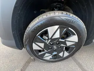 Hyundai KONA 2025 AWD SEL 4dr Crossover