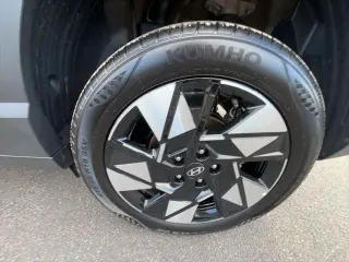 Hyundai KONA 2025 AWD SEL 4dr Crossover