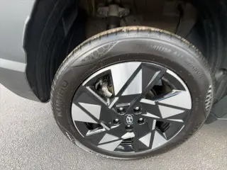Hyundai KONA 2025 AWD SEL 4dr Crossover