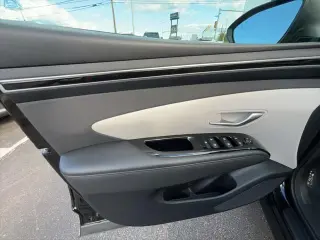 Hyundai TUCSON Híbrido 2024 AWD SEL Conveniencia 4p SUV