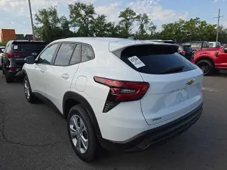Chevrolet Trax 2026 LS 4dr Crossover