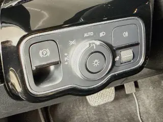 Clase A Mercedes-Benz 2022 A 220 4p Sedán