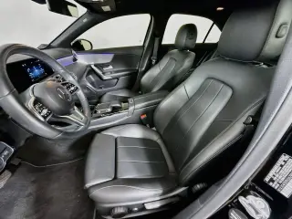Clase A Mercedes-Benz 2022 A 220 4p Sedán