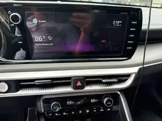 Kia K5 2022 GT-Line 4p Sedana