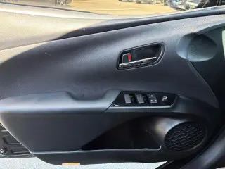 Toyota Prius Prime 2020 LE 4dr Hatchback