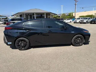 Toyota Prius Prime 2020 LE 4dr Hatchback