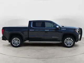 GMC Sierra 1500 2021 4x4 Denali 4p Crew Cab 5.8 ft. CB