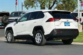 Toyota RAV4 2025 AWD LE 4dr SUV