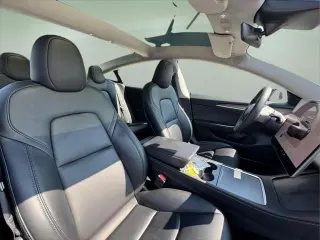 Tesla Model 3 2023 Sedán de 4 puertas