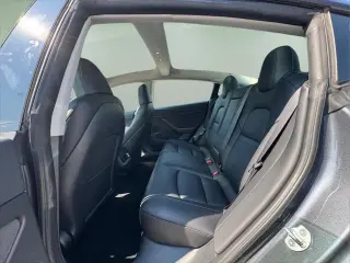Tesla Model 3 2023 Sedán de 4 puertas