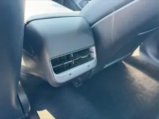 Tesla Model 3 2023 Sedán de 4 puertas