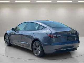 Tesla Model 3 2023 Sedán de 4 puertas