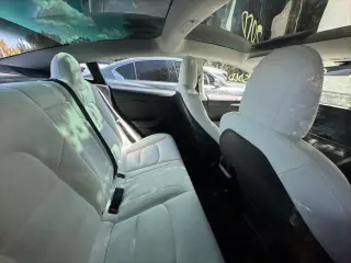 Tesla Modelo 3 2022 AWD Long Range 4dr Sedán