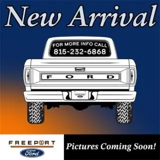 Ram 3500 2015 4x4 SLT 4p. Cabina de tripulación completa 8 ft. LB DRW Pickup