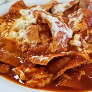 ¡Auténtico Sabor en La Puente! 🌵🔥