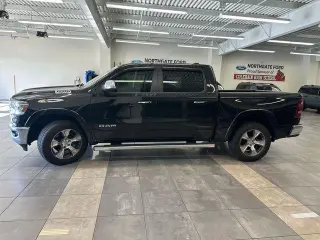 Ram 1500 2019 4x4 Laramie 4dr Crew Cab 5.6 ft. SB Pickup