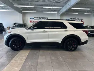 Ford Explorer 2023 AWD ST 4dr SUV