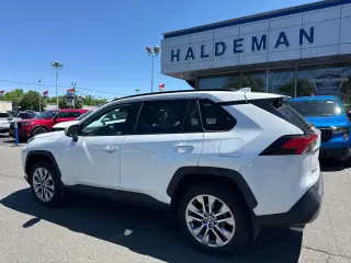 Toyota RAV4 2024 AWD Limited 4dr SUV