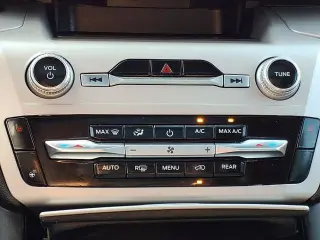 Ford Explorer 2023 AWD XLT 4dr SUV