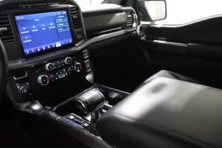 Ford F-150 2023 4x4 XLT 4p SuperCrew 5.5 ft. CB