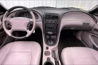 Ford Mustang 2004 Deluxe 2dr Cabriolet