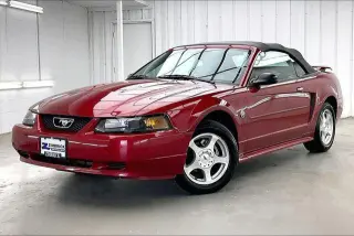Ford Mustang 2004 Deluxe 2dr Cabriolet