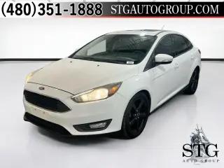 Ford Focus 2017 SEL 4dr Sedán