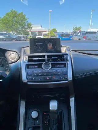 Lexus NX 200t 2017 AWD 4dr Crossover