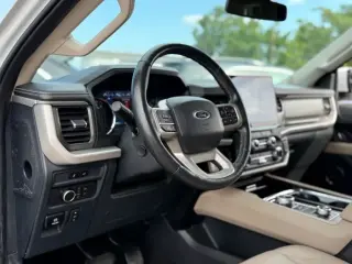 Ford Expedition 2023 4x4 XLT 4p SUV