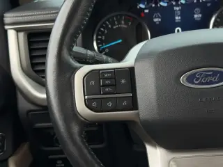 Ford Expedition 2023 4x4 XLT 4p SUV