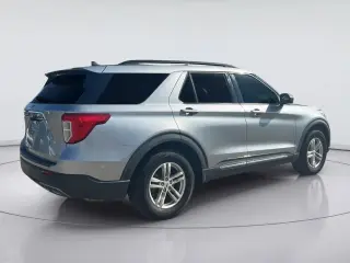 Ford Explorer 2023 XLT 4dr SUV
