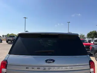 Ford Expedition 2023 4x2 XLT 4p SUV