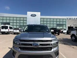 Ford Expedition 2023 4x2 XLT 4p SUV