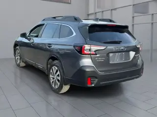 Subaru Outback 2022 AWD Premium 4dr Crossover